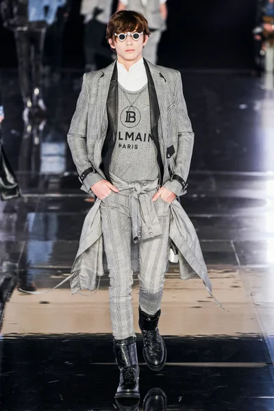 Look 70